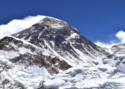 everest base camp trekking